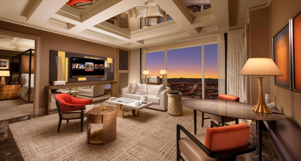 Wynn Las Vegas Hotel Exterior photo A suite at Encore